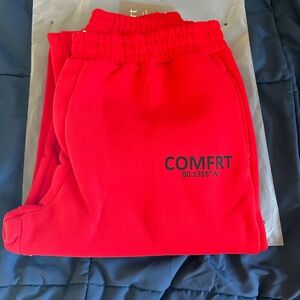 Women's sweatpants extra large.